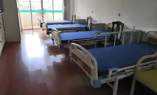 积分入户深圳技师证_舒淇导演首作入围威尼斯主竞赛单元，黄渤《浪浪人生》定档12月 剧性却出幕现戏的一